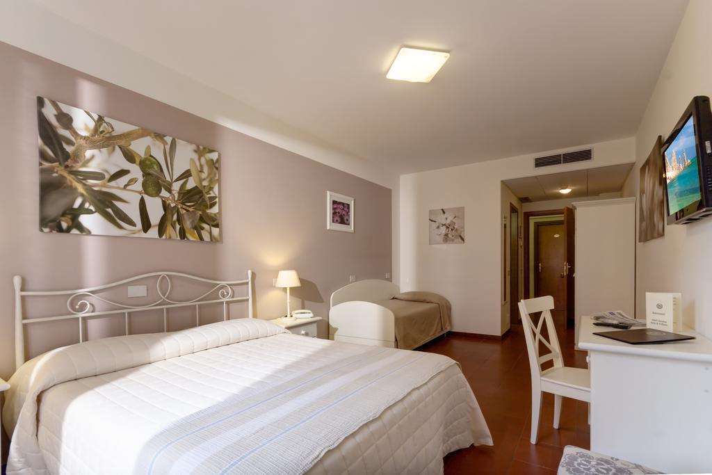 Hotel Giardino Suites And Spa - Нумана Номер фото